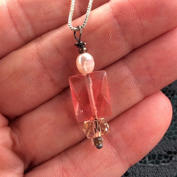 Pink Garnet, Pearl & Crystal Necklace on Silver Chain - Picture 12 of 12